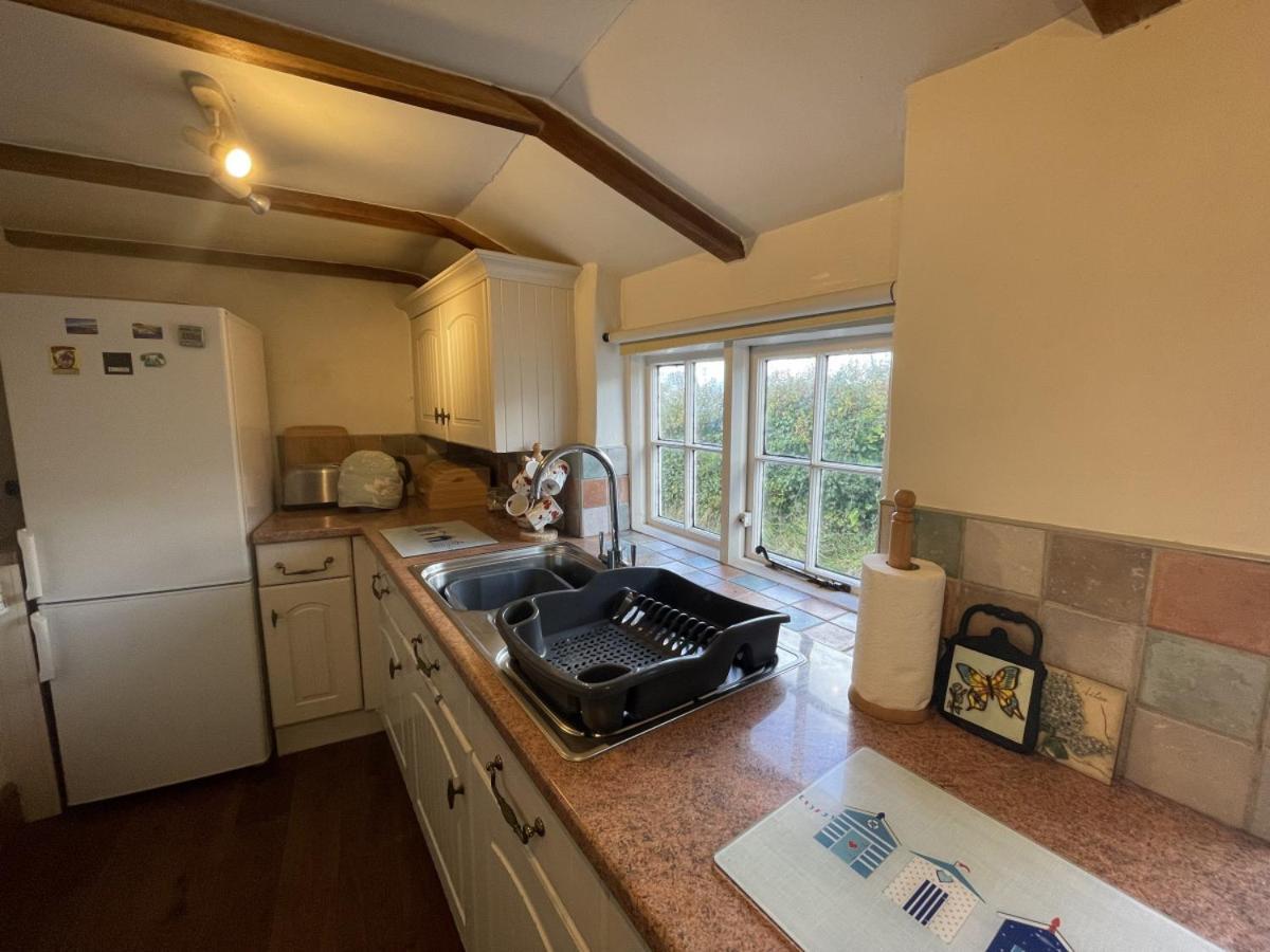 Lilac Cottage Tintagel Dış mekan fotoğraf